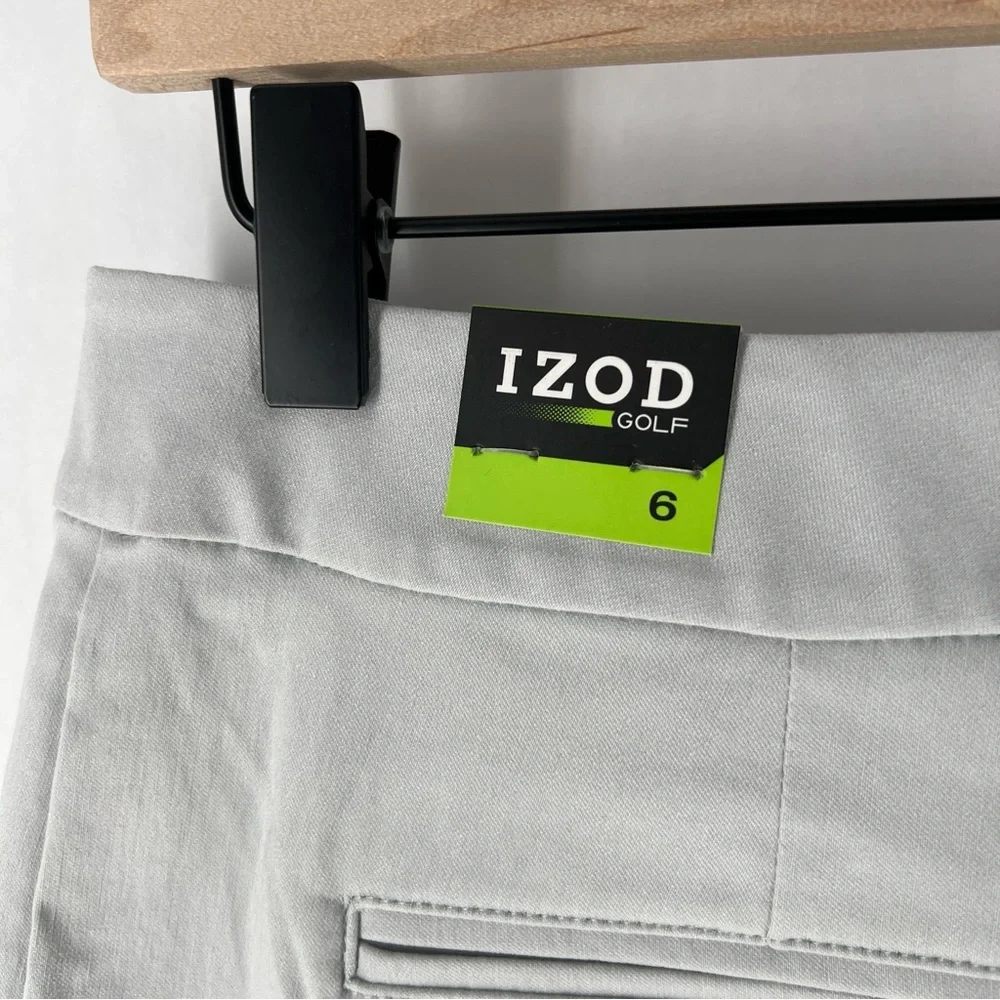 Izod Golf Women's Light‎ Gray Stretch Bermuda Shorts Zipper Pockets Size 6